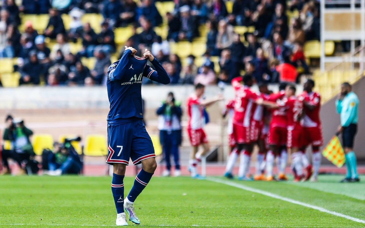Mónaco agudiza la crisis del Paris Saint-Germain | Tuit
