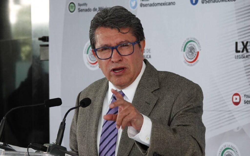 Monreal propone dialogo de alto nivel a Parlamento Europeo tras resolución sobre periodistas