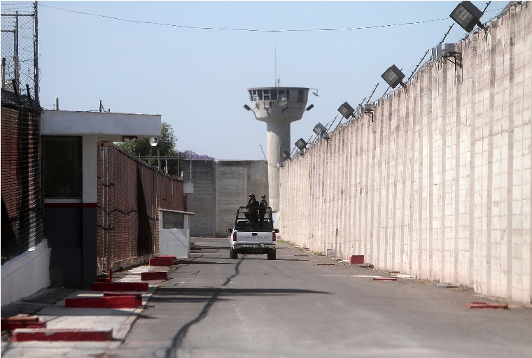 Muere reo del penal de San José El Alto, por COVID, fue peligroso delincuente