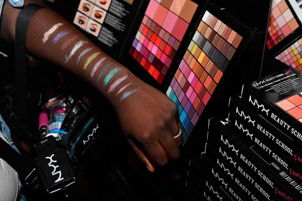 NYX Cosmetics, conocida por su estrategia de marketing ‘digital-first’, lanza su propia aplicación