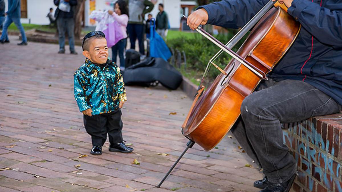 Nuevo récord Guiness del hombre más pequeño del mundo