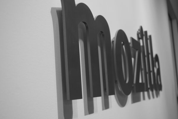 Oath y Mozilla se demandan mutuamente después de que Firefox vuelve a la búsqueda de Google