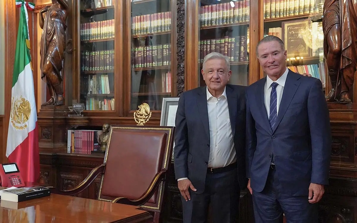 PRI expulsa a Quirino Ordaz por aceptar invitación de AMLO a ser embajador en España