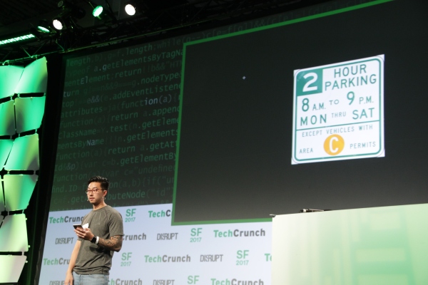 Park Rangr lo ayuda a evitar multas de estacionamiento y encontrar su automóvil con AR