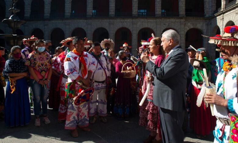 Piden a AMLO protección de lugares sagrados de Wirikuta; él instruye que se elabore plan regional | Video