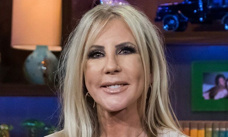RHOC: Vicki Gunvalson comparte fotos de su nuevo novio besándose