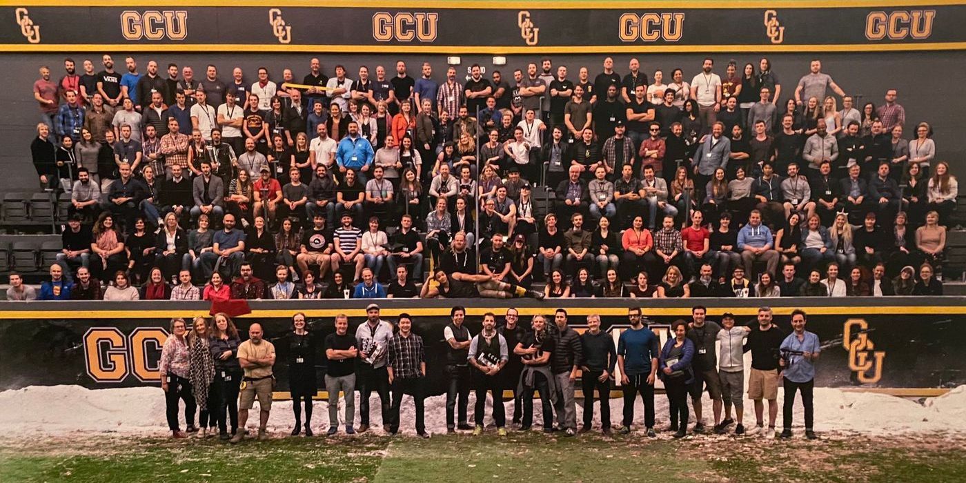 Ray Fisher celebra el aniversario de Snyder Cut con una imagen de la Liga de la Justicia de BTS