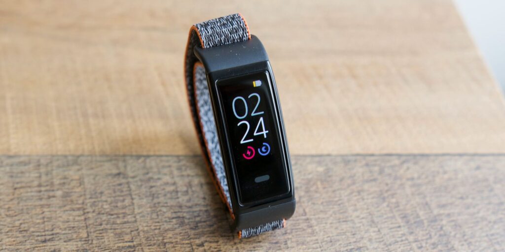 Revisión de Amazon Halo View: la alternativa (casi) perfecta de Fitbit