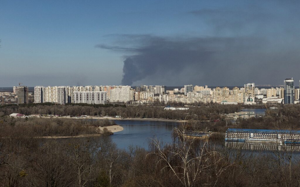 Rusia advierte que usaría armas nucleares ante "una amenaza existencial" en Ucrania