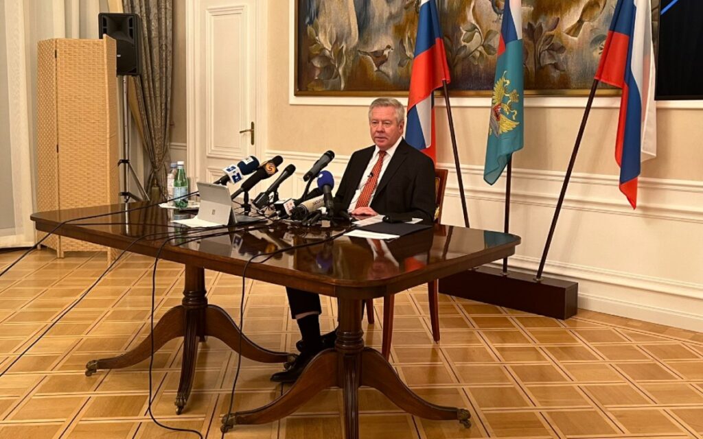 Rusia asegura que no ocupará Ucrania y que dejará que el pueblo decida su futuro