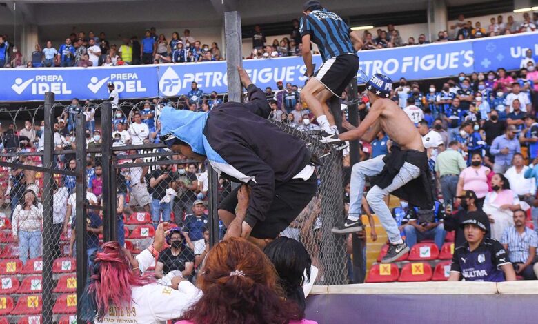Sale de terapia intensiva el último hospitalizado por la trifulca en el Estadio Corregidora