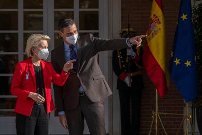 Pedro Sánchez y Ursula von der Leyen, el 5 de marzo en La Moncloa.