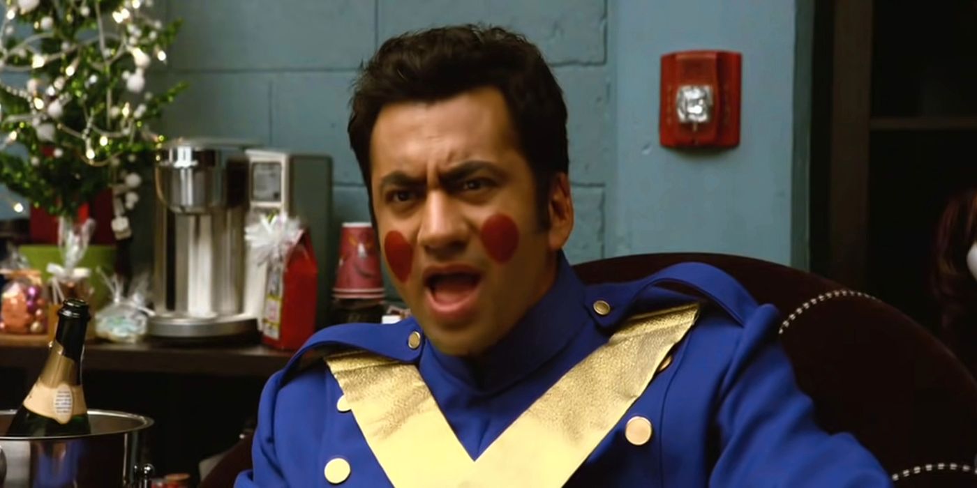 Santa Clause Disney+ Show presenta a Kal Penn de Harold y Kumar