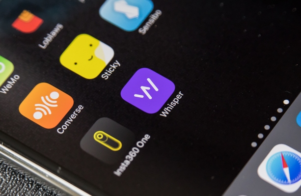 Según los informes, todos los miembros de la junta de la aplicación anónima Whisper han renunciado