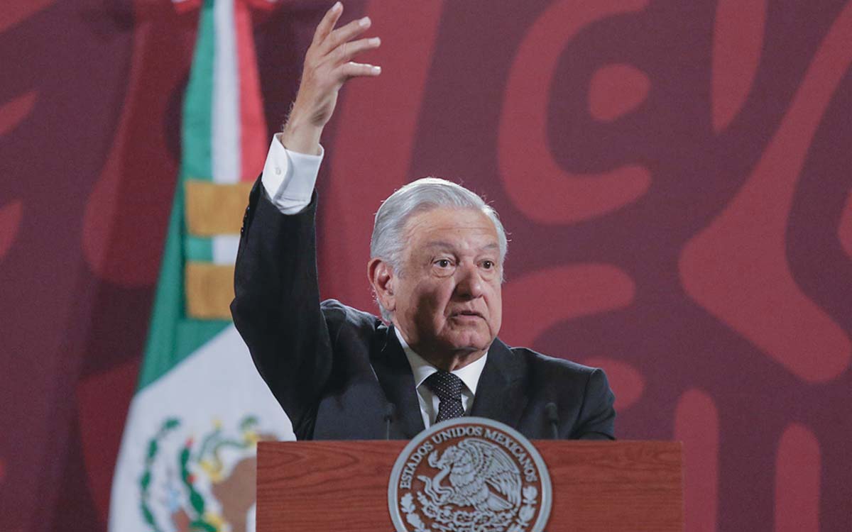 TEPJF confirma que AMLO debe abstenerse de hablar sobre revocación de mandato, como ordenó el INE