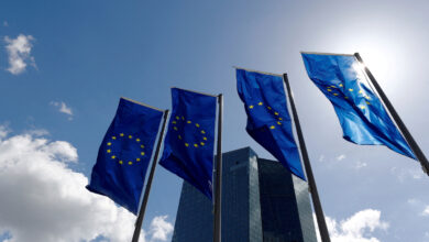 UE prohíbe a calificadoras incluir en sus reportes a Rusia y sus empresas