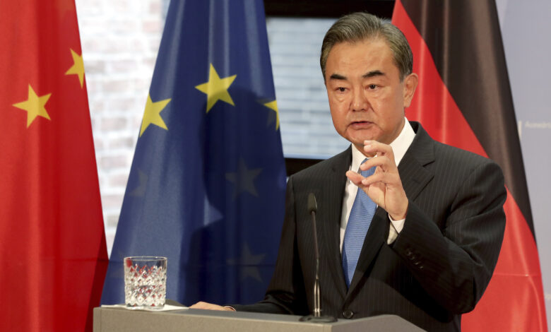 Ucrania pide a China que medie para detener la invasión rusa