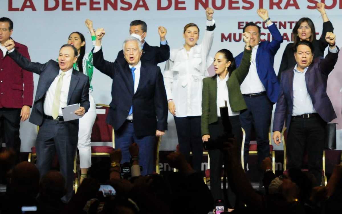 Usan líderes de Morena 'foro municipalista' para apuntalar a AMLO frente a la revocación