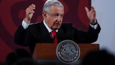 Usuaria de Change.org propone que el natalicio de AMLO se declare como día de asueto oficial