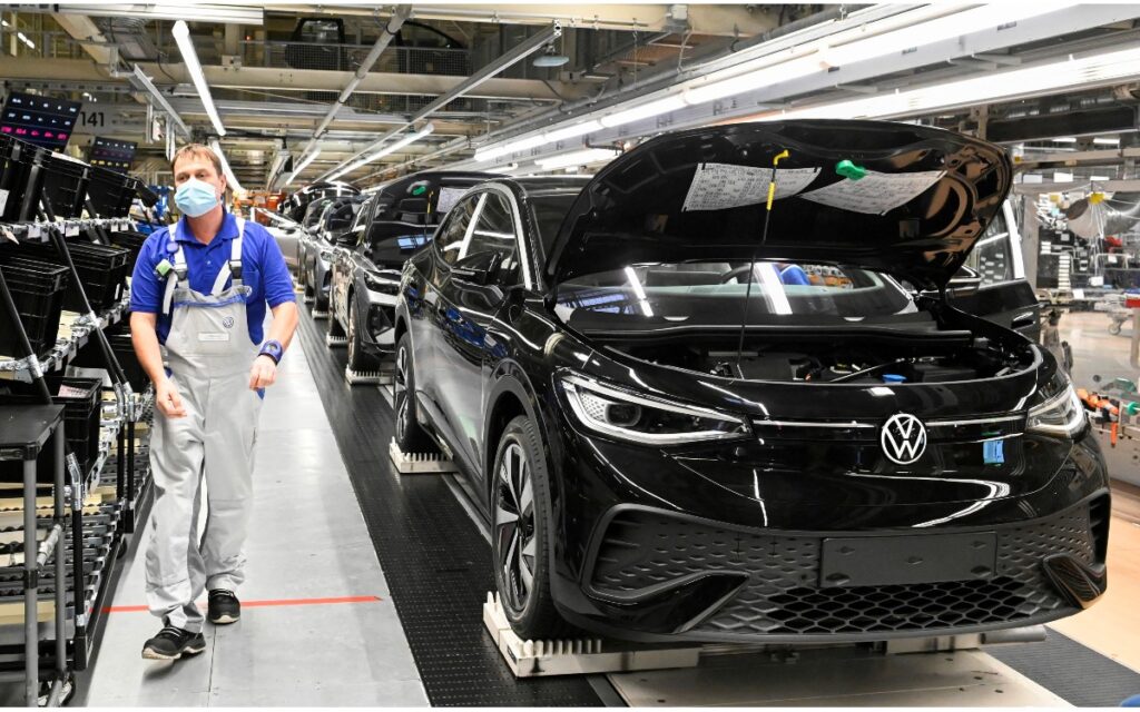 VW se recupera en plena crisis de la industria automotriz