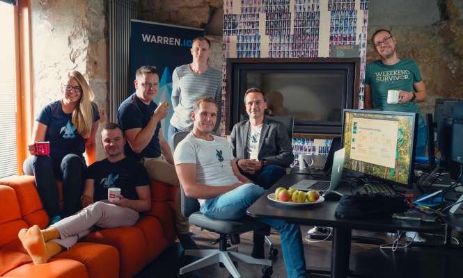 Warren obtiene 1,4 millones de dólares para ayudar a los proveedores locales de infraestructura en la nube a competir contra Amazon y otros gigantes