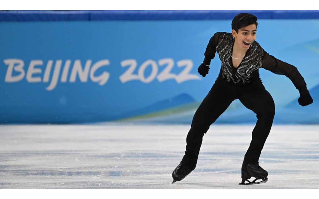 Ya llegó Donovan Carrillo a Estocolmo, pero sus patines todavía no | Video