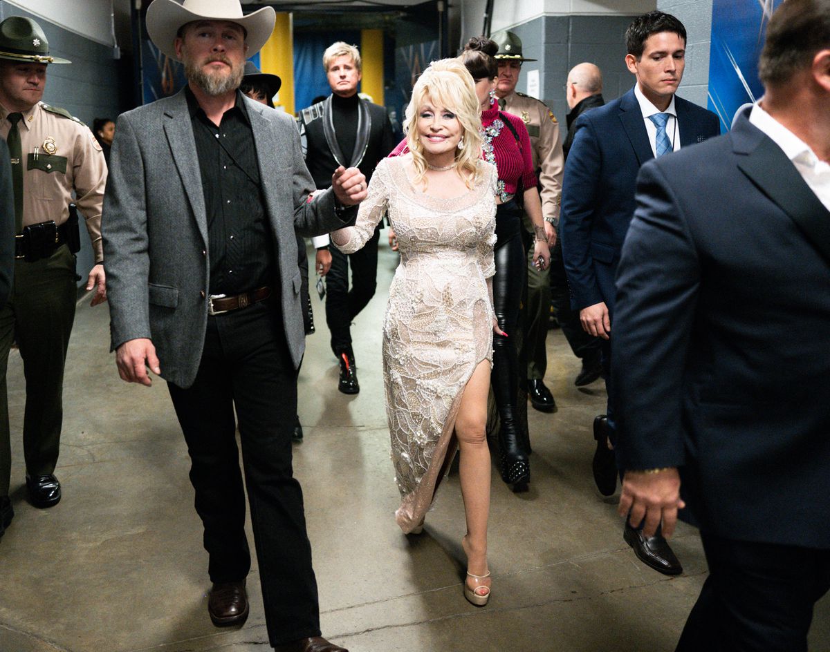 Lo nuevo de Dolly Parton, Stromae, Los Planetas y otros discos