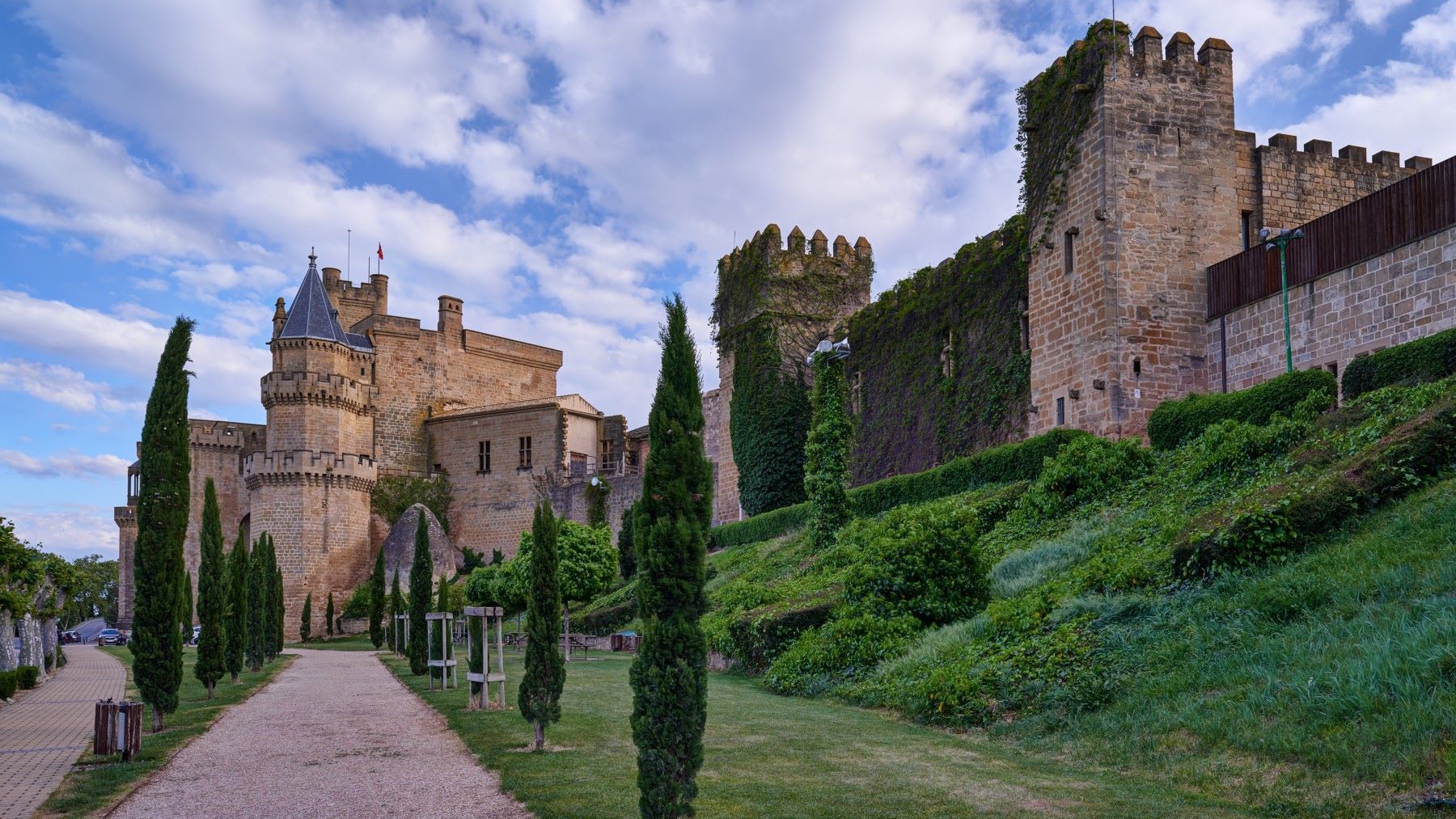 Las 4 joyas turísticas que están en España y puedes ver en un día