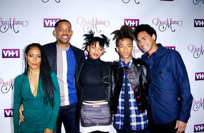 Jada Pinkett Smith y Will Smith con sus hijos Willow y Jaden en mayo de 2016 en Nueva York. El primero por la derecha es Trey, hijo del actor de una relación anterior. 