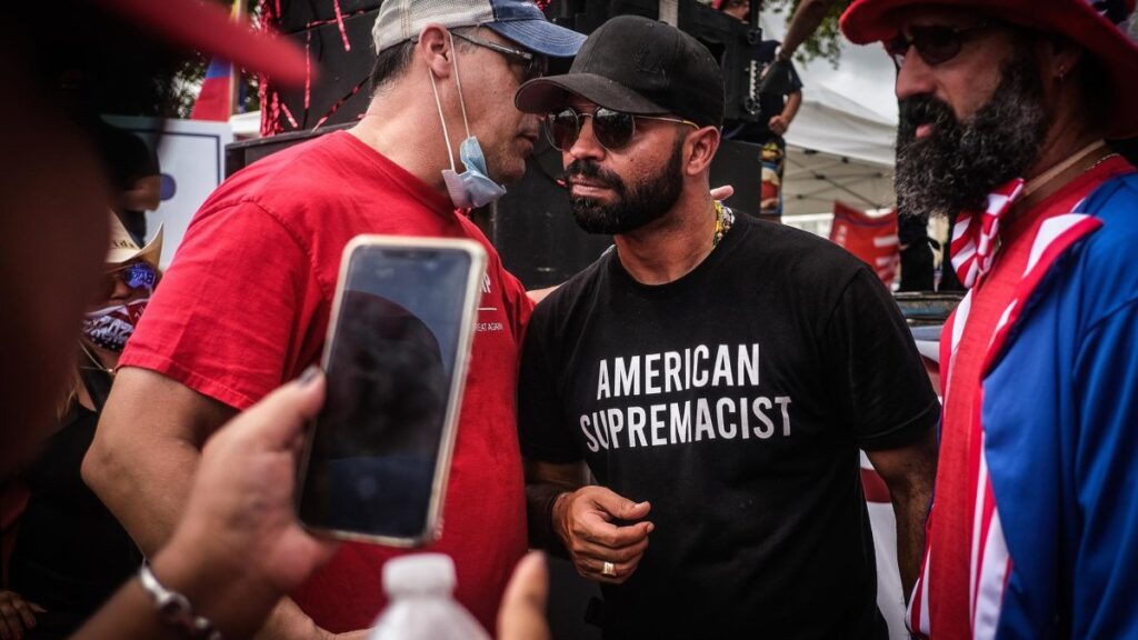 ex Proud Boys, se declara no culpable del asalto al Capitolio