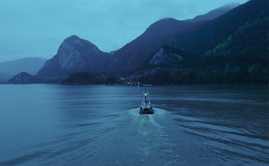 la madre apertura mirada barco netflix