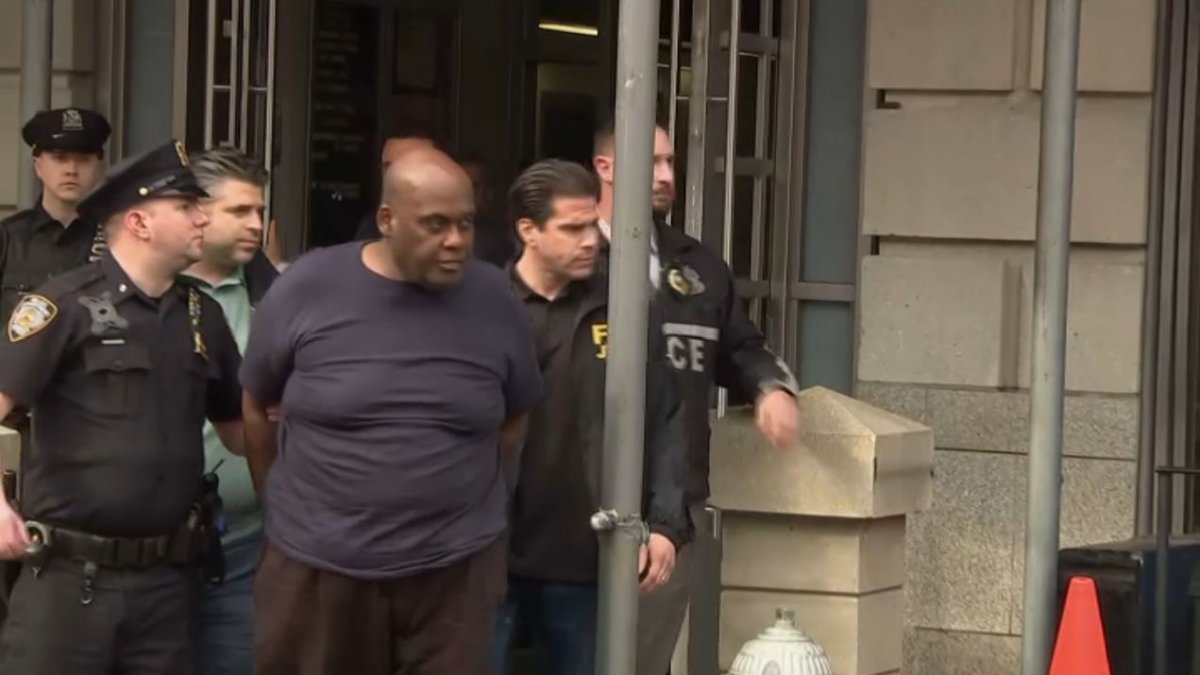 Inmigrante mexicano habría ayudado al arresto del sospechoso del tiroteo en NY