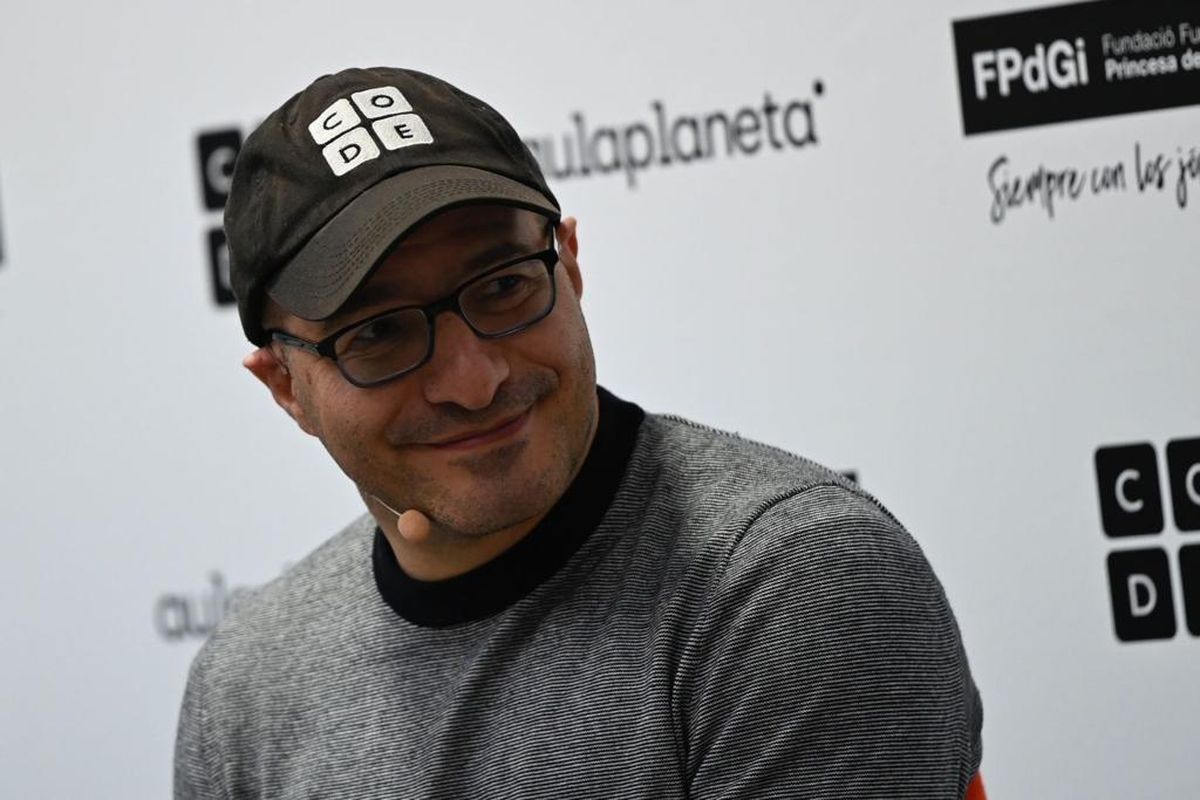 Hadi Partovi: “Muchas de las habilidades que enseñan las escuelas de hoy son habilidades del pasado”