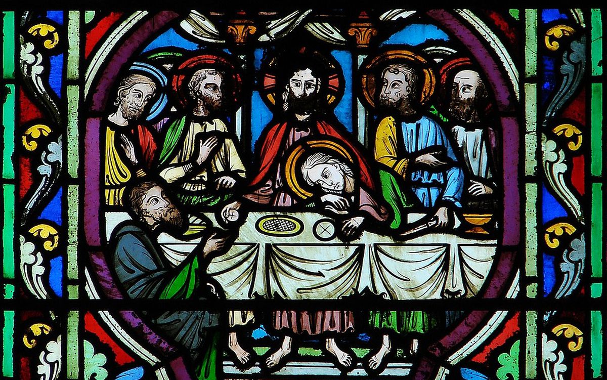 Un Nuevo Testamento diferente, lo último de Javier Marías, el travestismo de Camila Sosa y otros libros de la semana