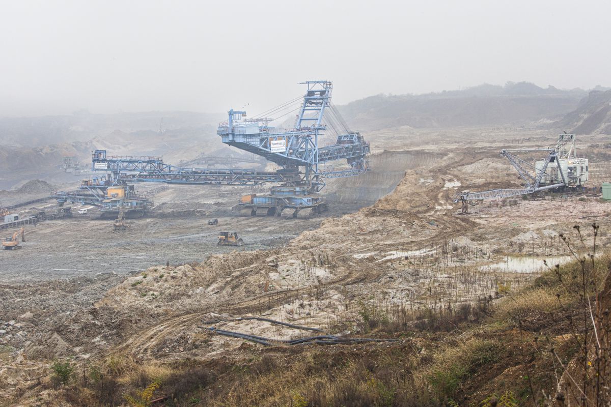 Oro, carbón y petróleo son vestigios del mañana