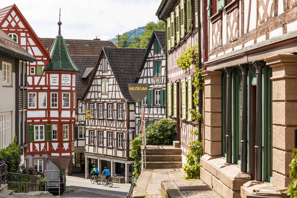 La población medieval de Schiltach, a una hora al norte de Friburgo (Alemania).