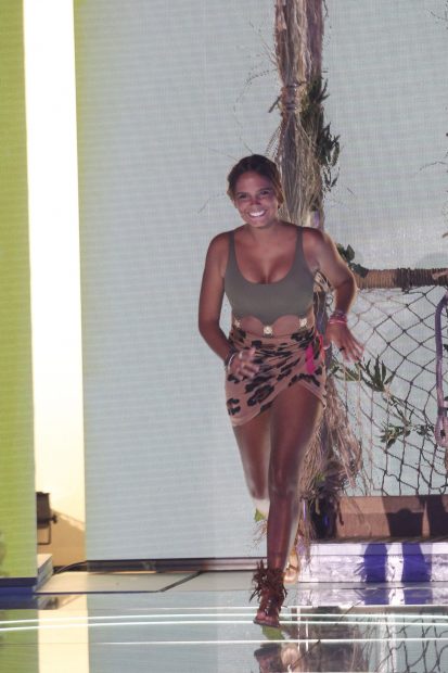 Gloria Camila durante una gala de 'Supervivientes'./Gtres