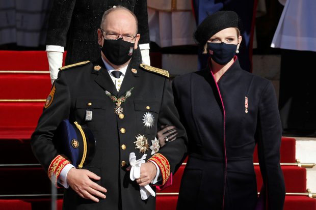 Charlene y Alberto de Mónaco en un acto oficial / Gtres