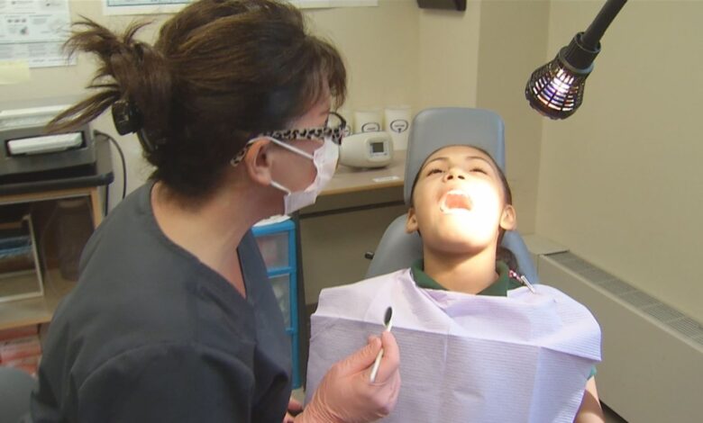 Jornada gratuita de salud dental en Los Ángeles
