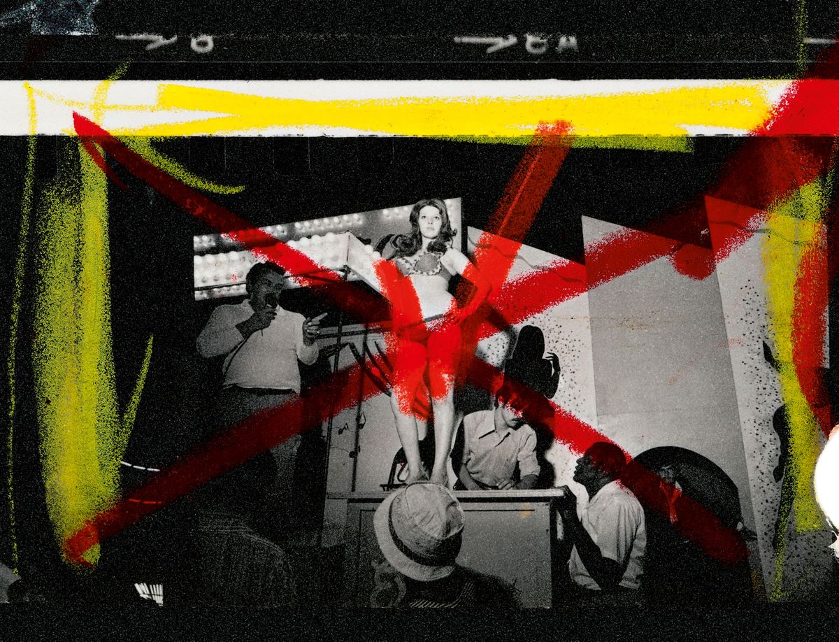 Regreso al ‘striptease’ de feria de Susan Meiselas