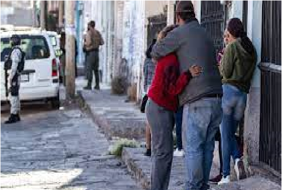 4 muertos; Matan a balazos a cuatro afuera de un local de instalación de audio para autos