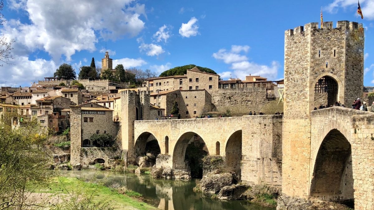 5 pueblos medievales en España que debes visitar