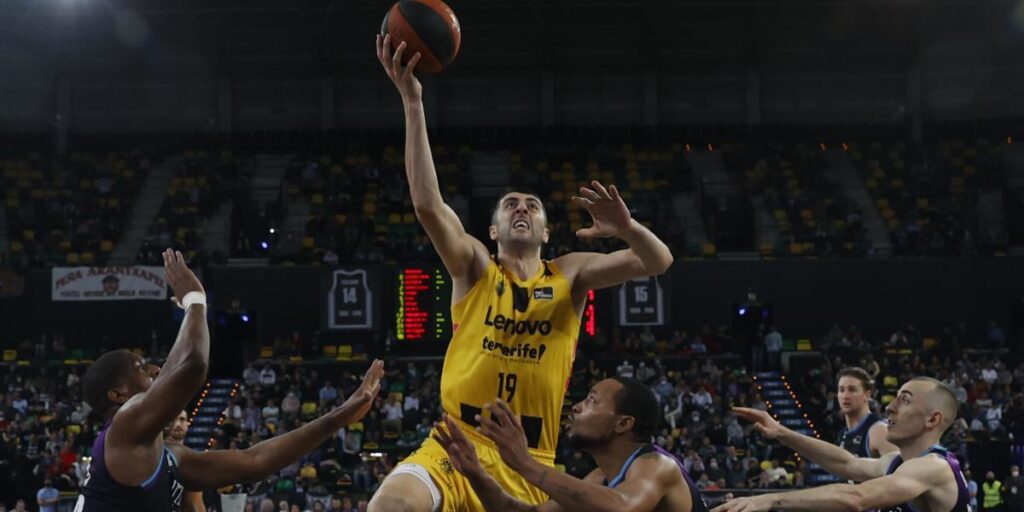 87-79: El Surne Bilbao asegura la permanencia