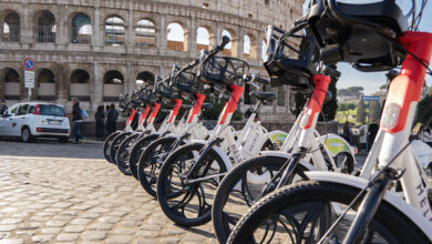 A medida que Europa se desbloquea lentamente, las nuevas empresas de e-scooter, como Helbiz, están cortejando con ofertas
