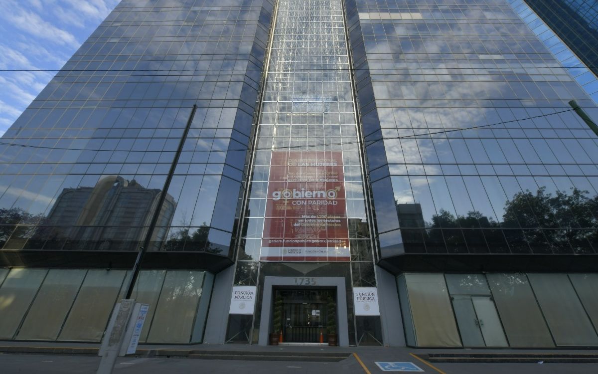 AMLO propone reducir al mínimo los órganos fiscalizadores del gobierno federal