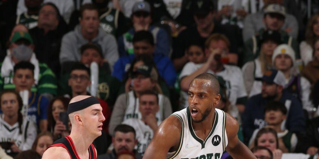 Alarma en los Bucks: Khris Middleton sufre un esguince en el ligamento de la rodilla