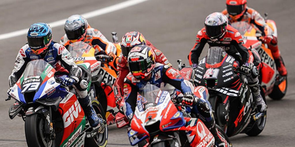 Alex Márquez asegura sobre el incidente con Aleix que le han "enseñado así"