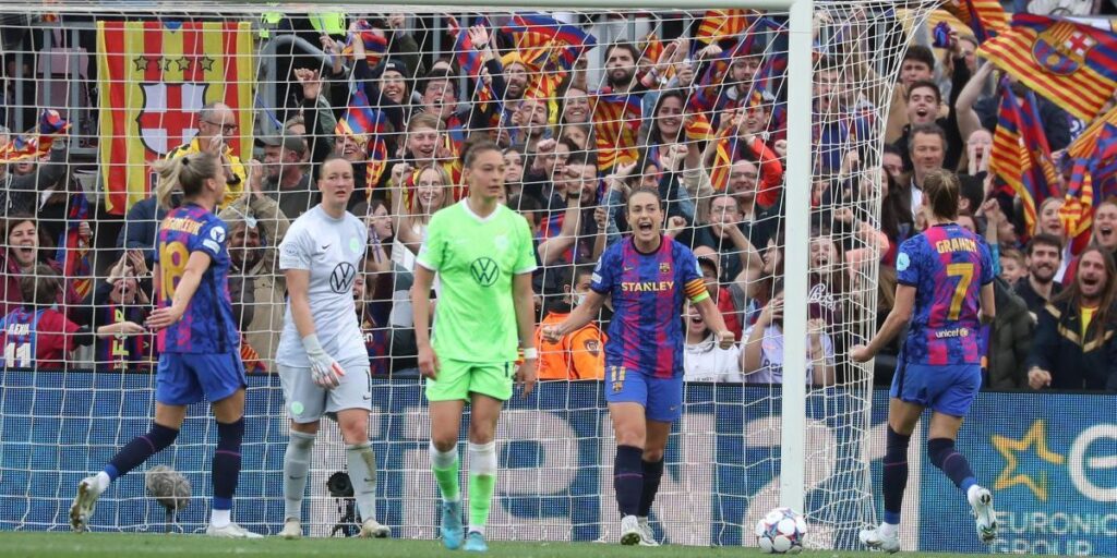 Alexia reina en otra fiesta histórica y gana su duelo goleador con Wassmuth