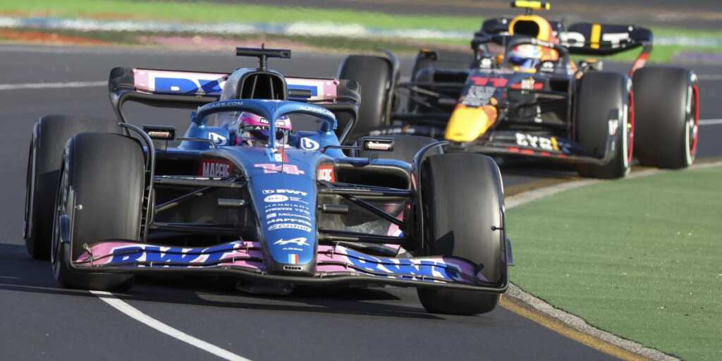 Alonso: "En alguna de las 20 carreras que quedan tendremos mucha suerte"