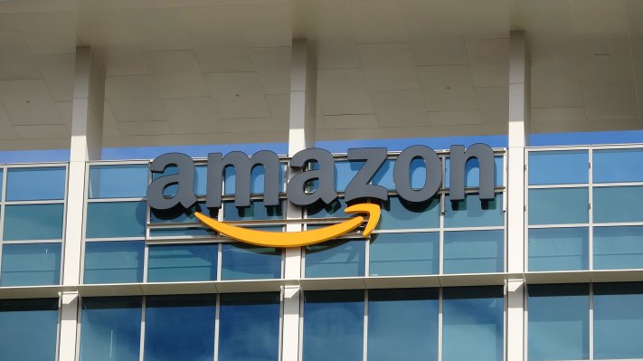 Amazon supera las expectativas optimistas de ganancias para el primer trimestre